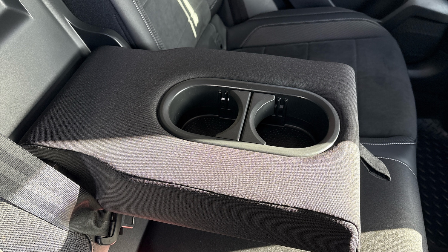 Used Volkswagen T-Roc 2023 for sale - 77844588: Photo 29