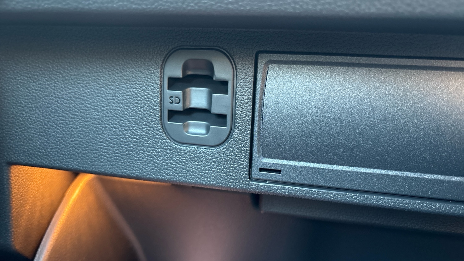 Used Volkswagen T-Roc 2023 for sale - 77844588: Photo 40