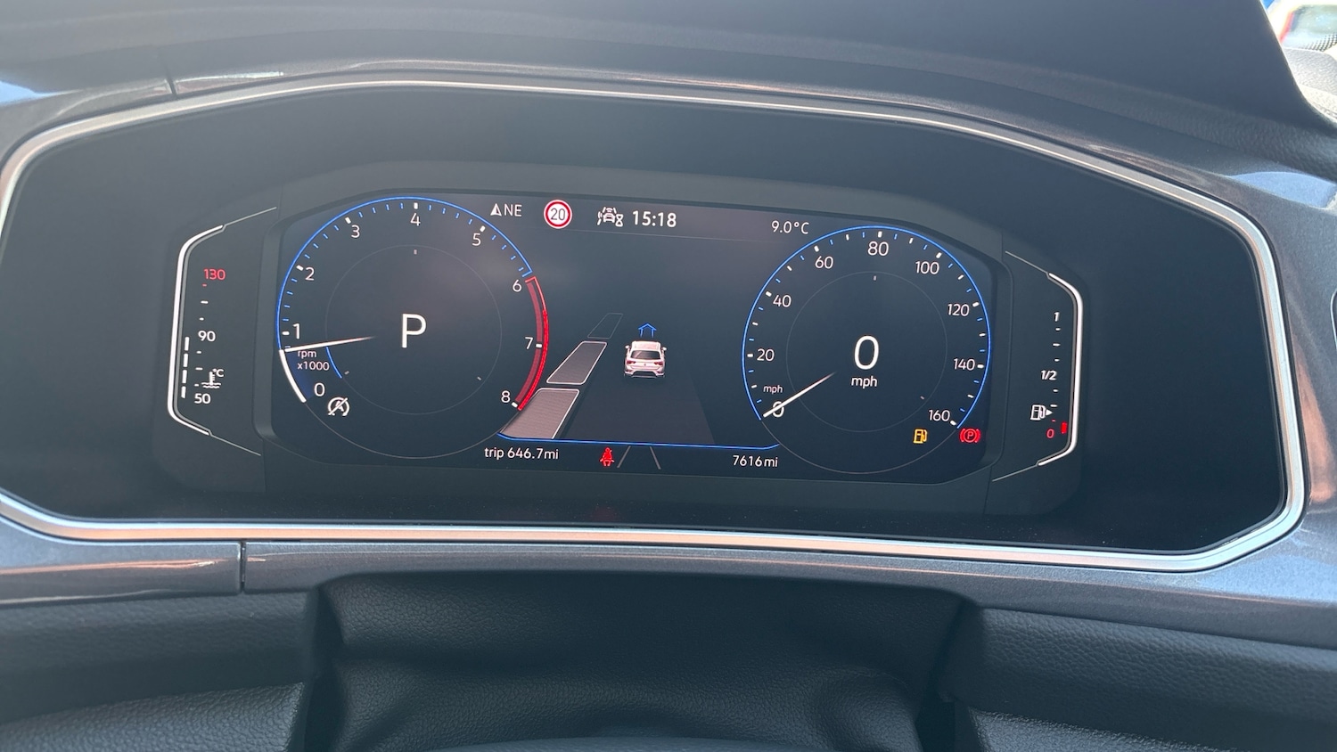 Used Volkswagen T-Roc 2023 for sale - 77844588: Photo 43