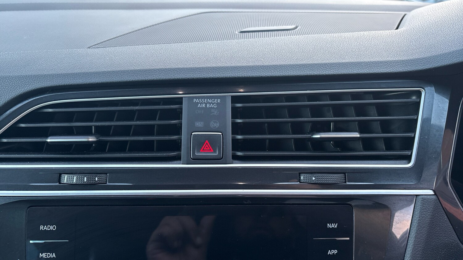 Used Volkswagen Tiguan 2017 for sale - 77893203: Photo 25