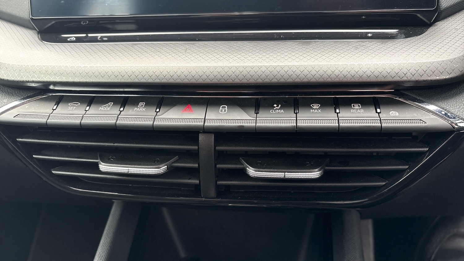 Used Skoda Octavia 2024 for sale - 76541302: Photo 13