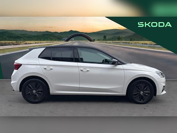 Used Skoda Fabia 2022 for sale - 76476377: Photo