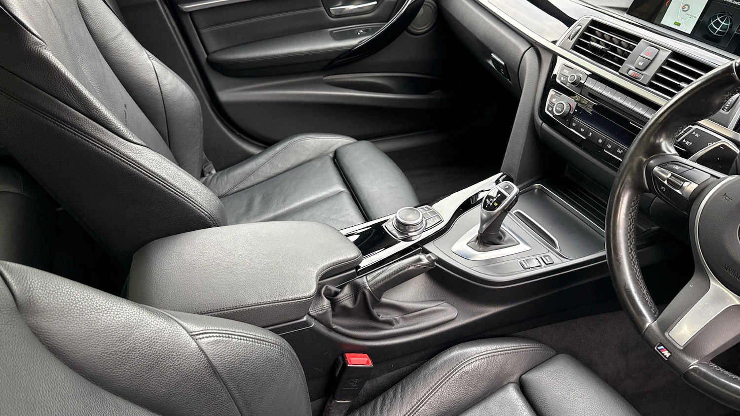 Used BMW 3 Series 2019 for sale - 76493680: Photo 14