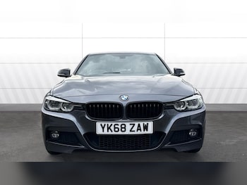 Used BMW 3 Series 2019 for sale - 76493680: Photo