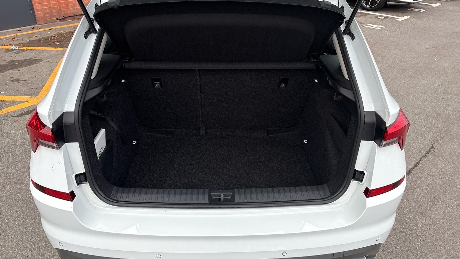 Used Skoda Kamiq 2023 for sale - 76476381: Photo 20