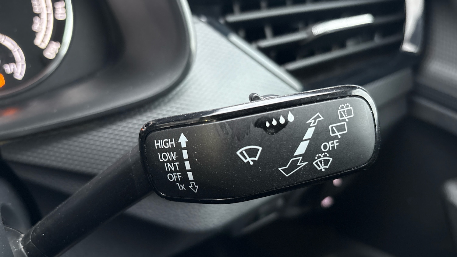 Used Skoda Kamiq 2023 for sale - 76476381: Photo 36