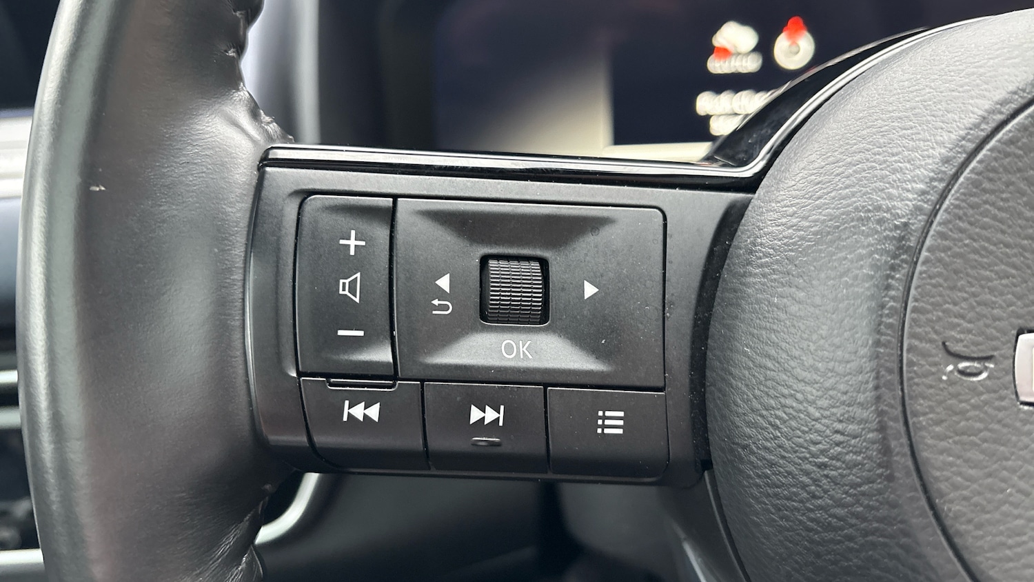 Used Nissan Qashqai 2023 for sale - 77367487: Photo 42