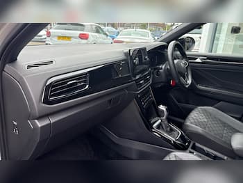 Used Volkswagen T-Roc 2023 for sale - 79560142: Photo