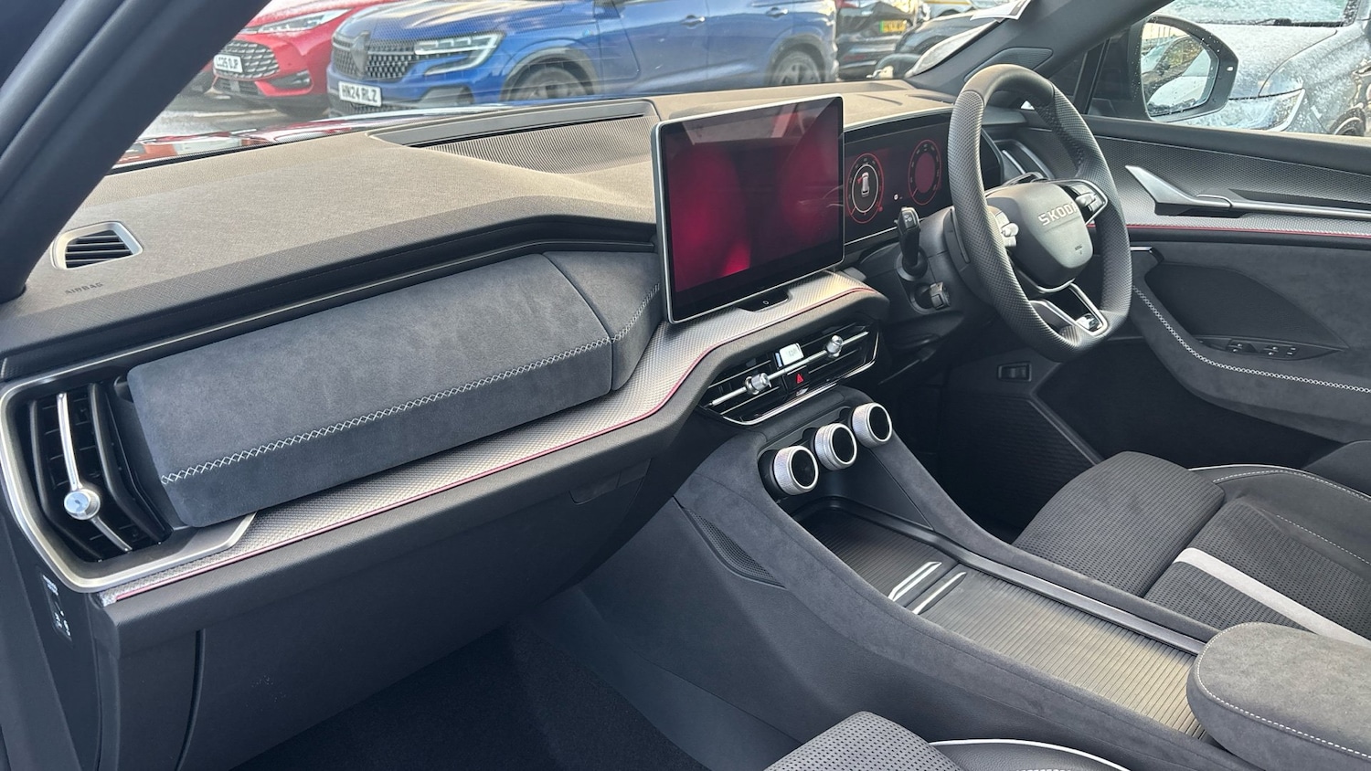 Used Skoda Kodiaq 2025 for sale - 77149168: Photo 2