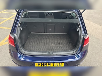 Used Volkswagen Golf 2020 for sale - 78862615: Photo