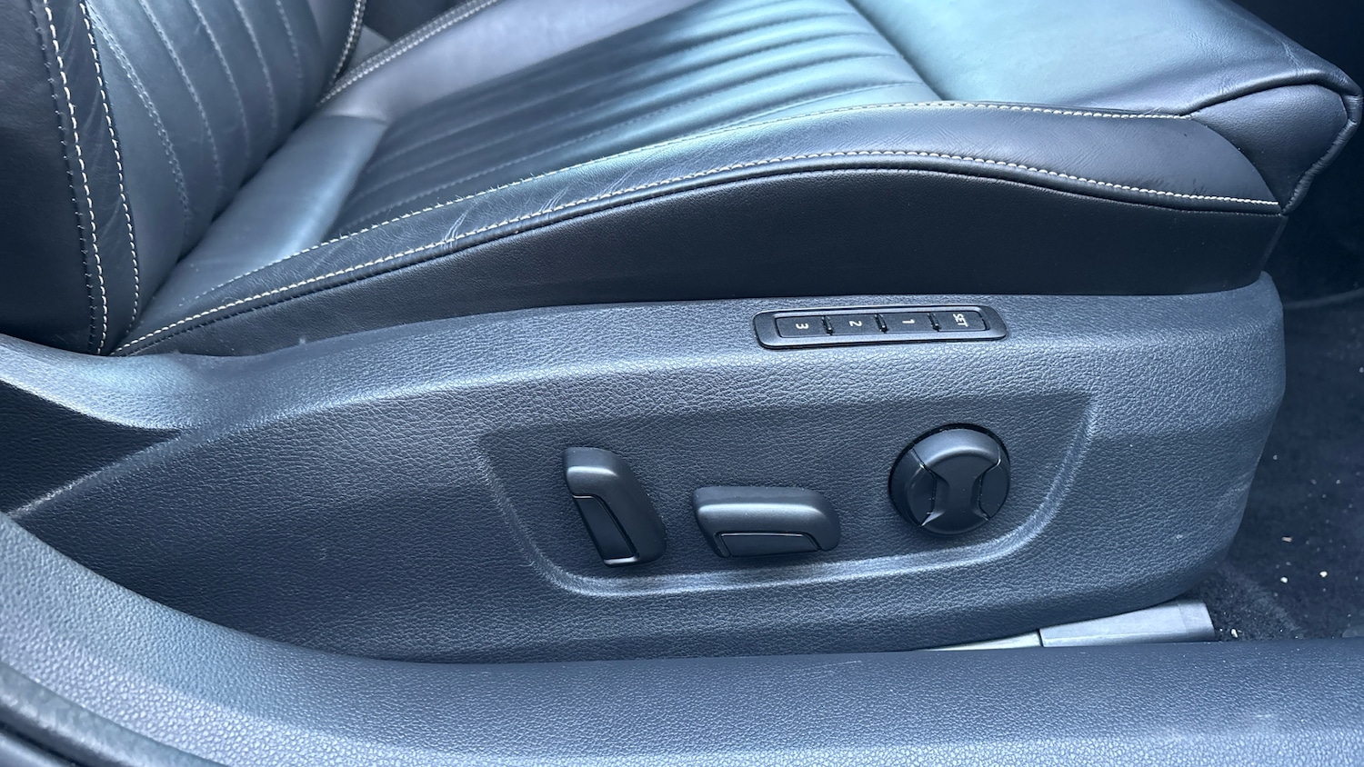 Used Skoda Superb 2023 for sale - 76493657: Photo 54