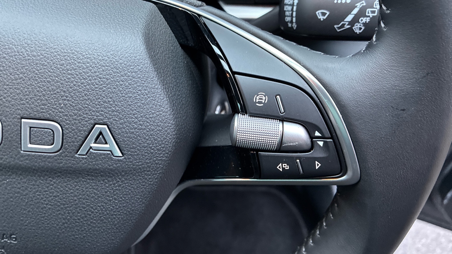 Used Skoda Karoq 2025 for sale - 77136118: Photo 18