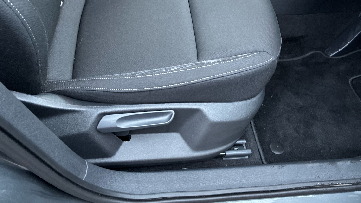 Used Skoda Karoq 2025 for sale - 77136118: Photo 28