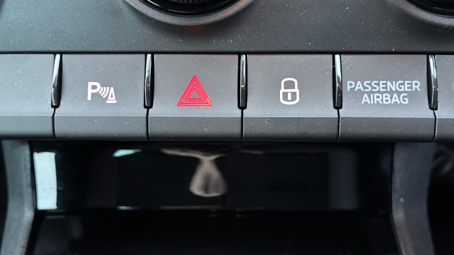 Used Skoda Karoq 2025 for sale - 77136118: Photo 34