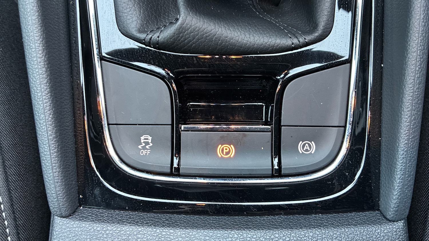 Used Skoda Karoq 2025 for sale - 77136118: Photo 35