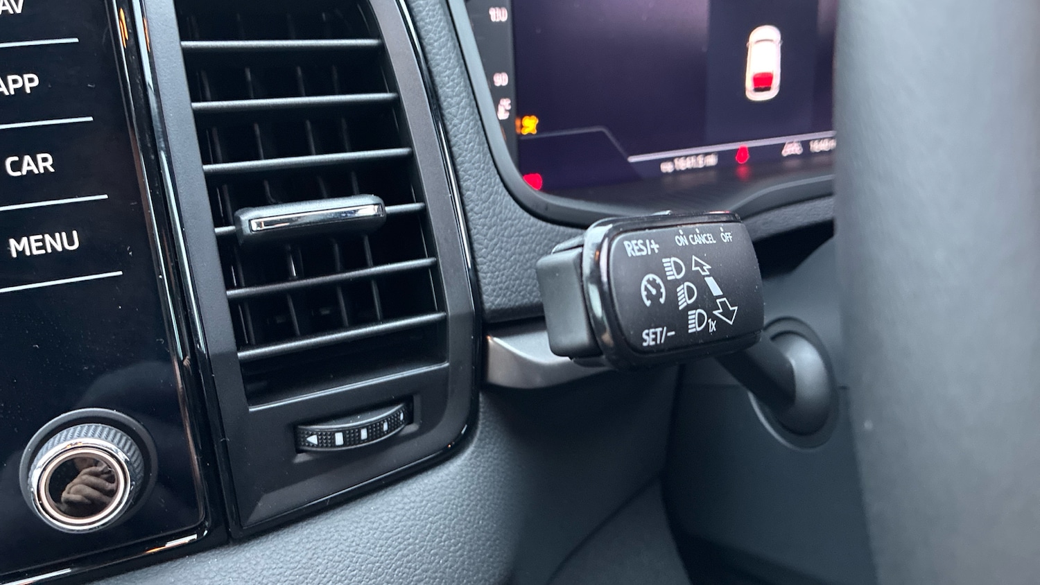 Used Skoda Karoq 2025 for sale - 77136118: Photo 38