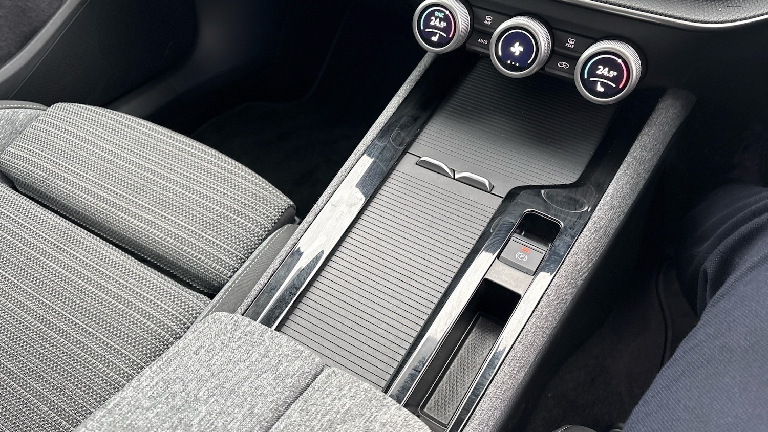 Used Skoda Superb 2025 for sale - 77474980: Photo 25