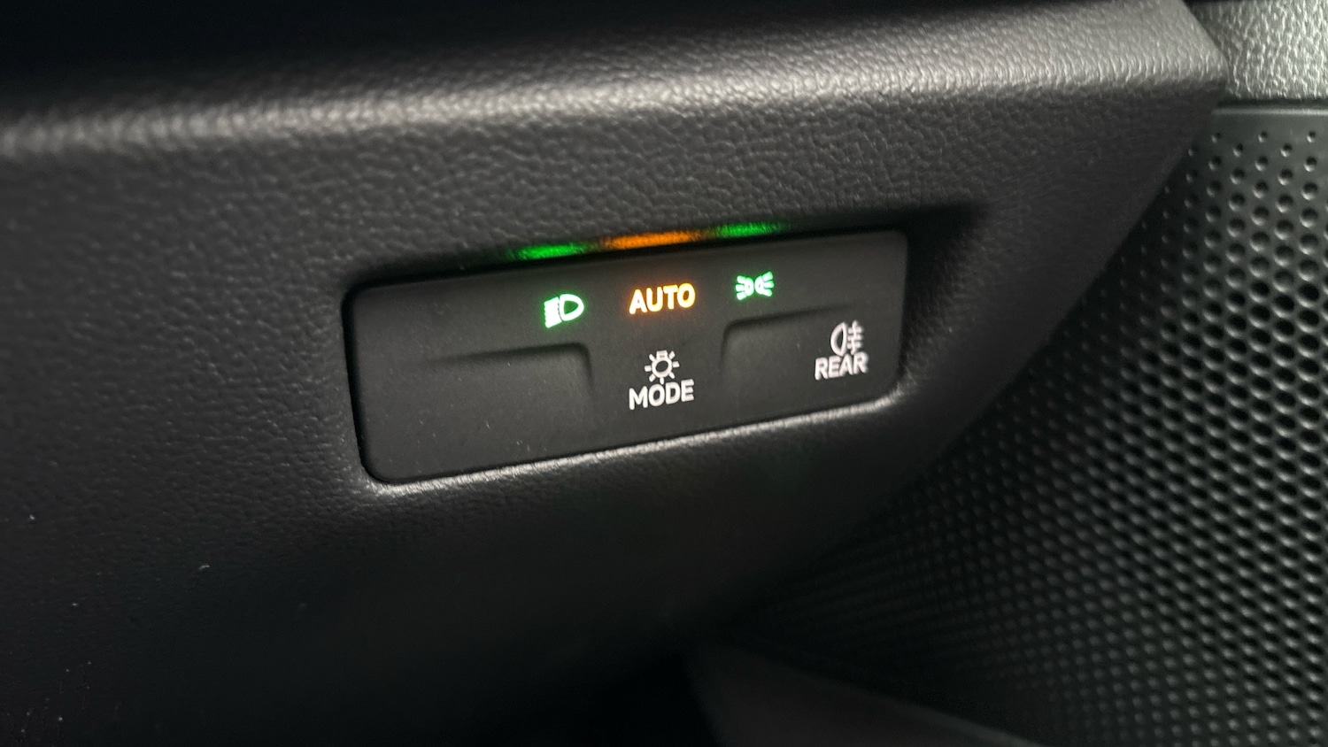 Used Skoda Superb 2025 for sale - 77474980: Photo 27