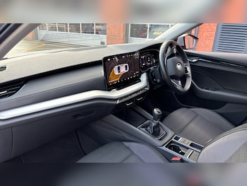 Used Skoda Octavia 2024 for sale - 77902870: Photo