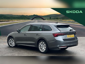 Used Skoda Octavia 2025 for sale - 76892837: Photo