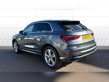 Used Audi Q3 2022 for sale - 79786048: Photo