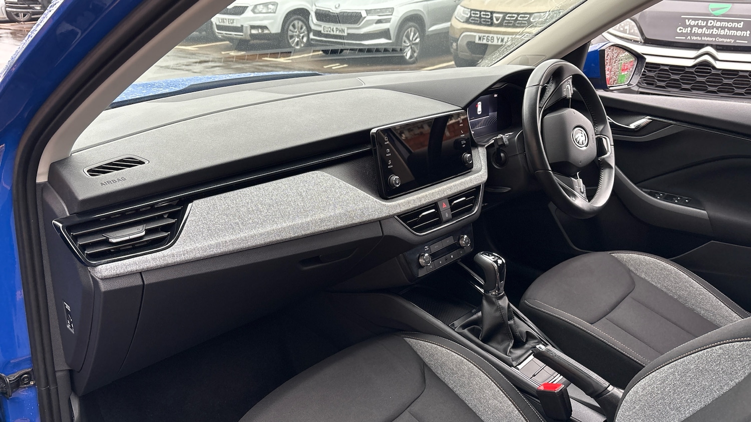 Used Skoda Kamiq 2024 for sale - 77803524: Photo 2