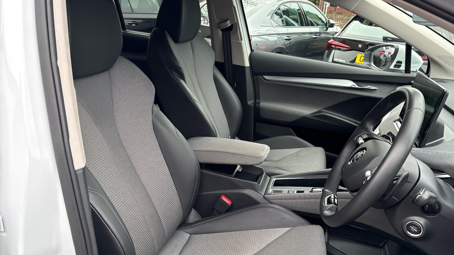 Used Skoda Enyaq 2024 for sale - 76437020: Photo 15