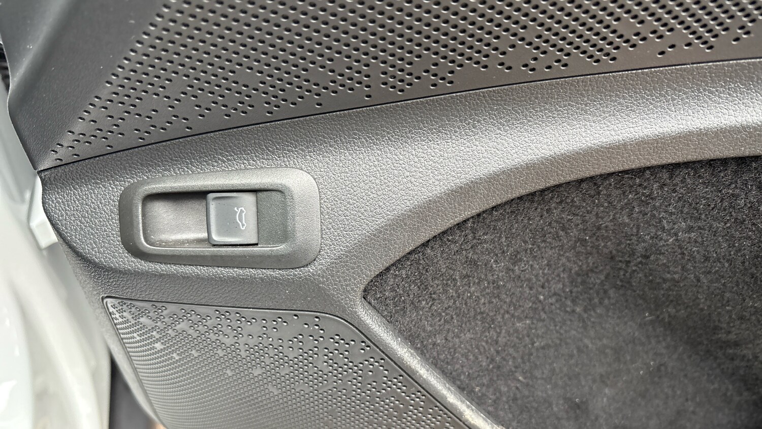 Used Skoda Enyaq 2024 for sale - 76437020: Photo 45