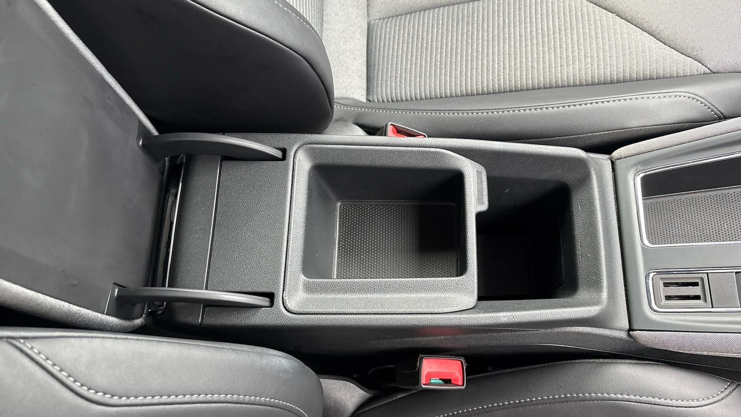 Used Skoda Enyaq 2024 for sale - 76437020: Photo 48