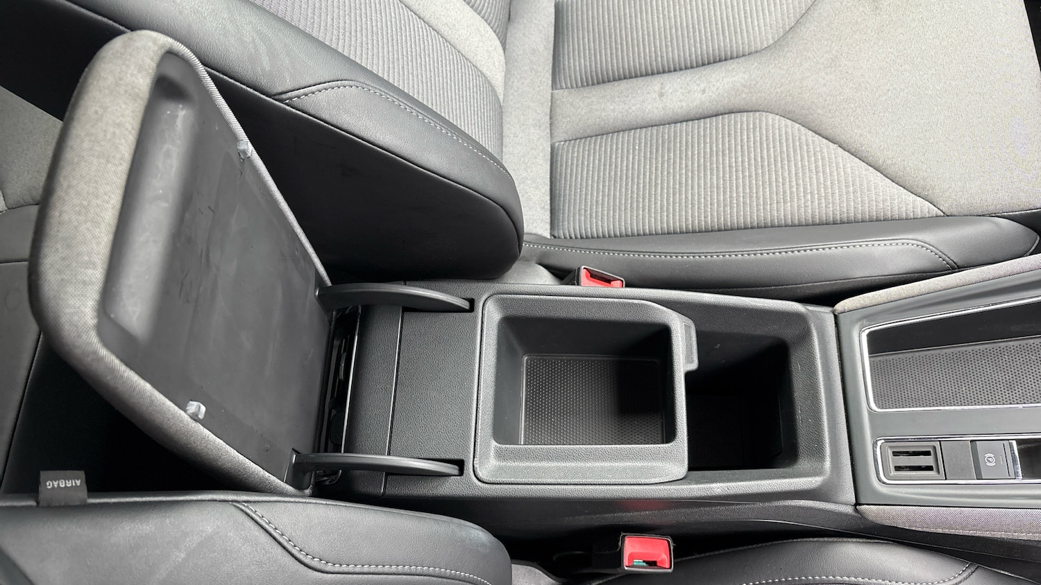 Used Skoda Enyaq 2024 for sale - 76437020: Photo 49