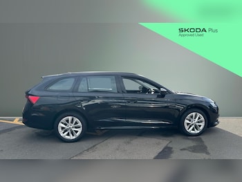 Used Skoda Octavia 2024 for sale - 77830449: Photo