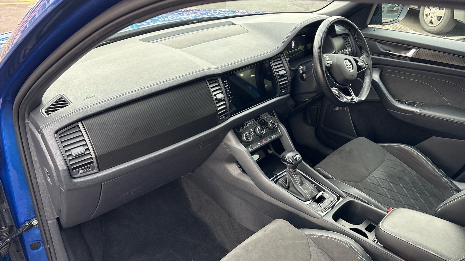 Used Skoda Kodiaq 2023 for sale - 76493659: Photo 2