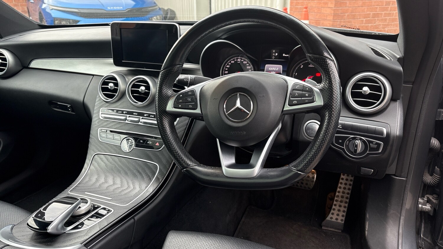 Used Mercedes-Benz C Class 2017 for sale - 78164639: Photo 10