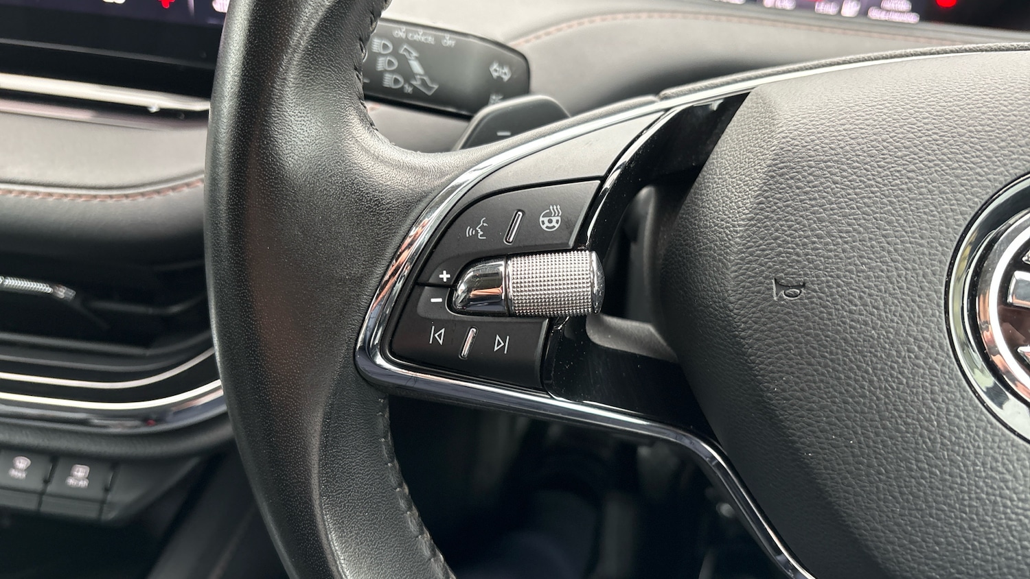 Used Skoda Enyaq 2021 for sale - 77918463: Photo 17