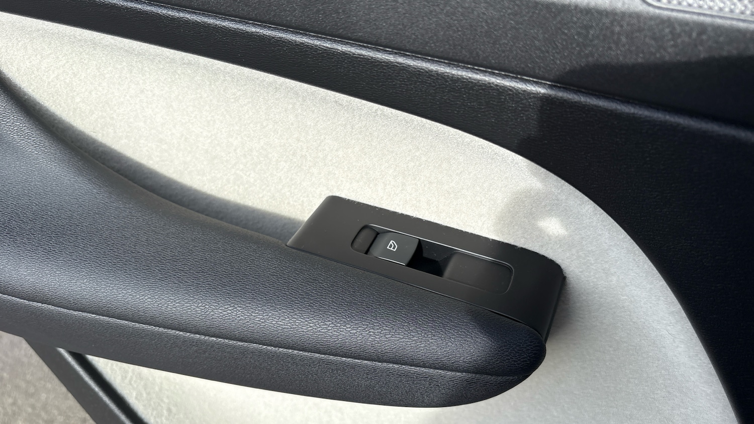 Used Volvo XC40 2022 for sale - 77893204: Photo 39