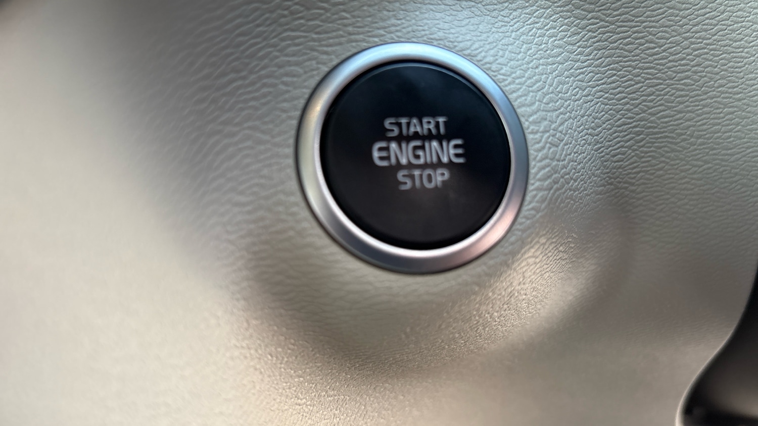 Used Volvo XC40 2022 for sale - 77893204: Photo 52