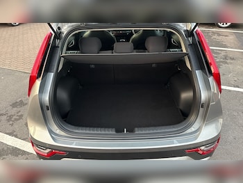 Used Kia Niro 2022 for sale - 76477056: Photo