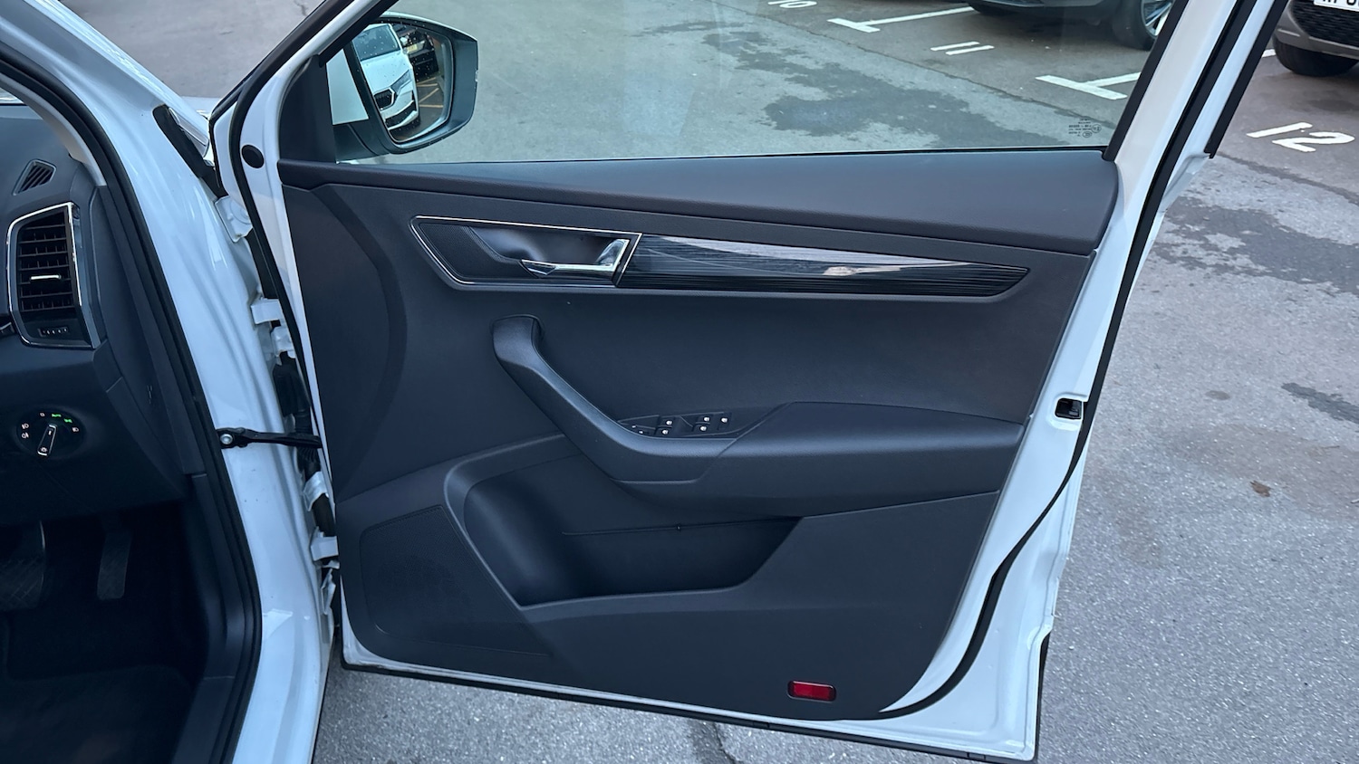 Used Skoda Karoq 2021 for sale - 77323863: Photo 45