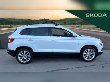 Used Skoda Karoq 2021 for sale - 77323863: Photo