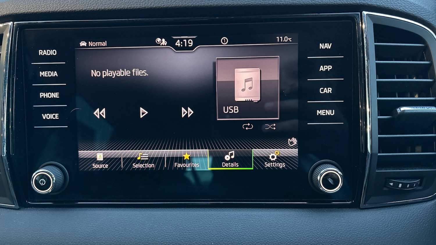 Used Skoda Karoq 2021 for sale - 77323863: Photo 54