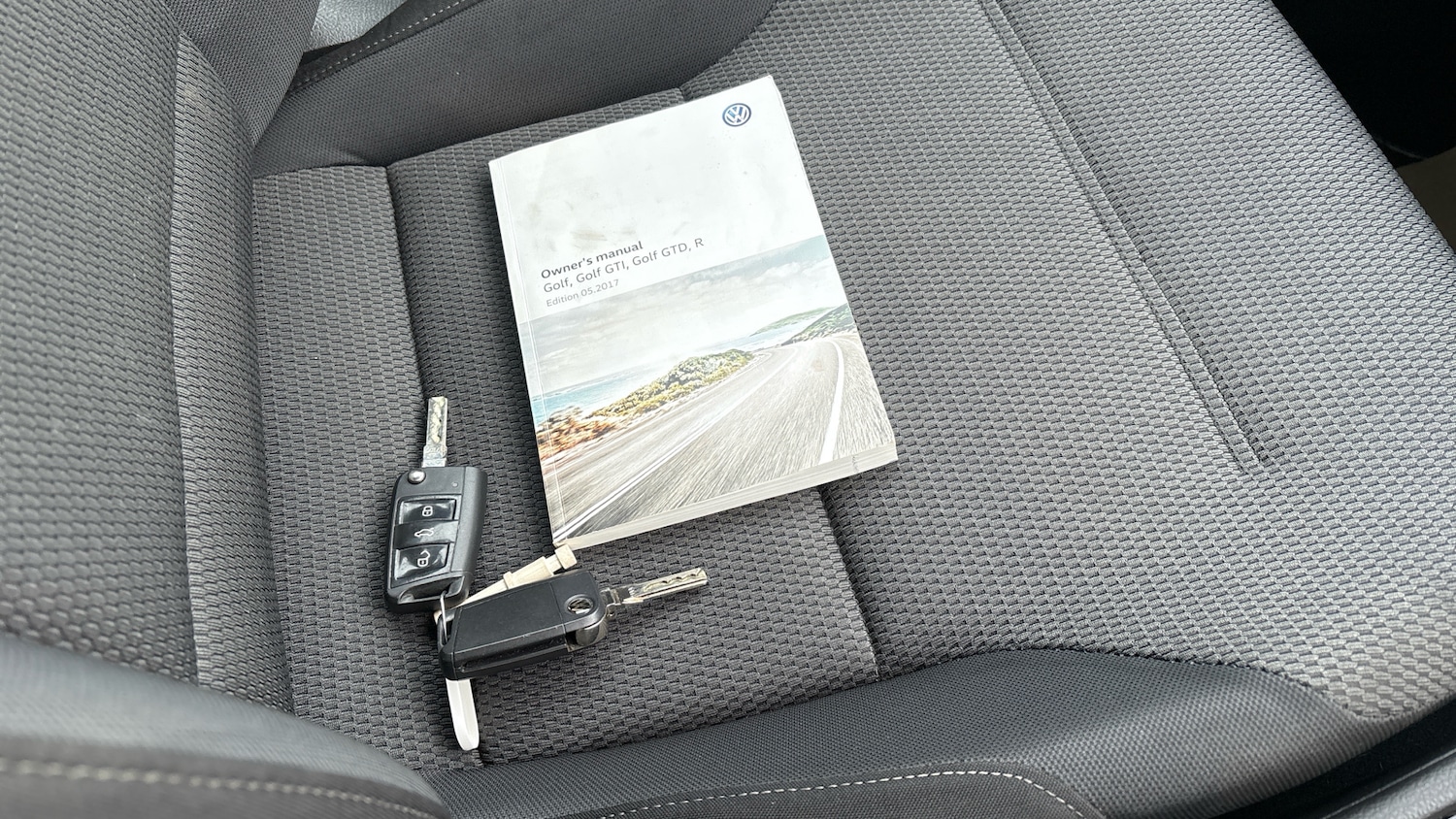 Used Volkswagen Golf 2017 for sale - 77370511: Photo 19