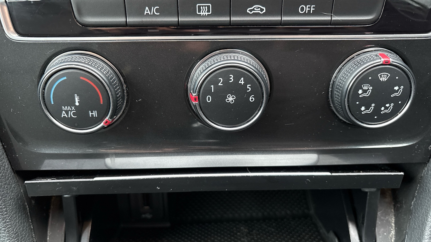 Used Volkswagen Golf 2017 for sale - 77370511: Photo 27