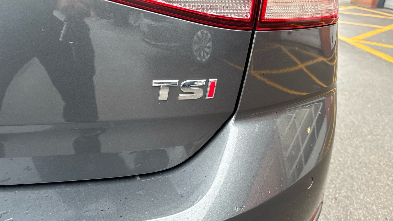 Used Volkswagen Golf 2017 for sale - 77370511: Photo 32