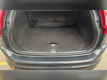 Used Volvo XC60 2017 for sale - 77802258: Photo