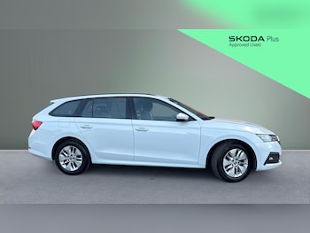 Used Skoda Octavia 2021 for sale - 77945993: Photo