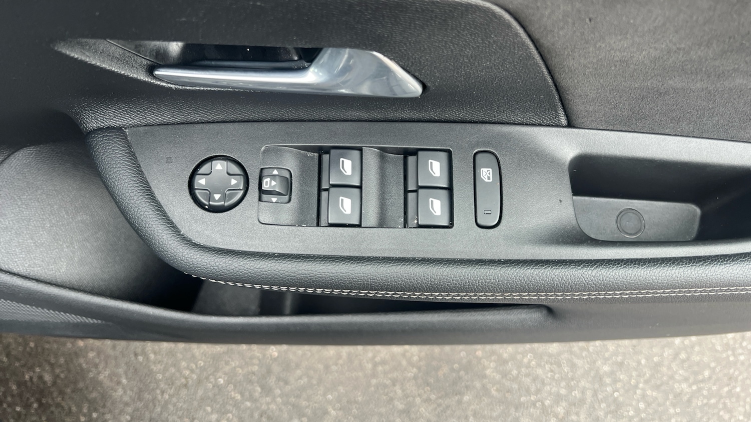 Used Vauxhall Mokka 2022 for sale - 76437024: Photo 21