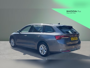 Used Skoda Octavia 2025 for sale - 78724971: Photo