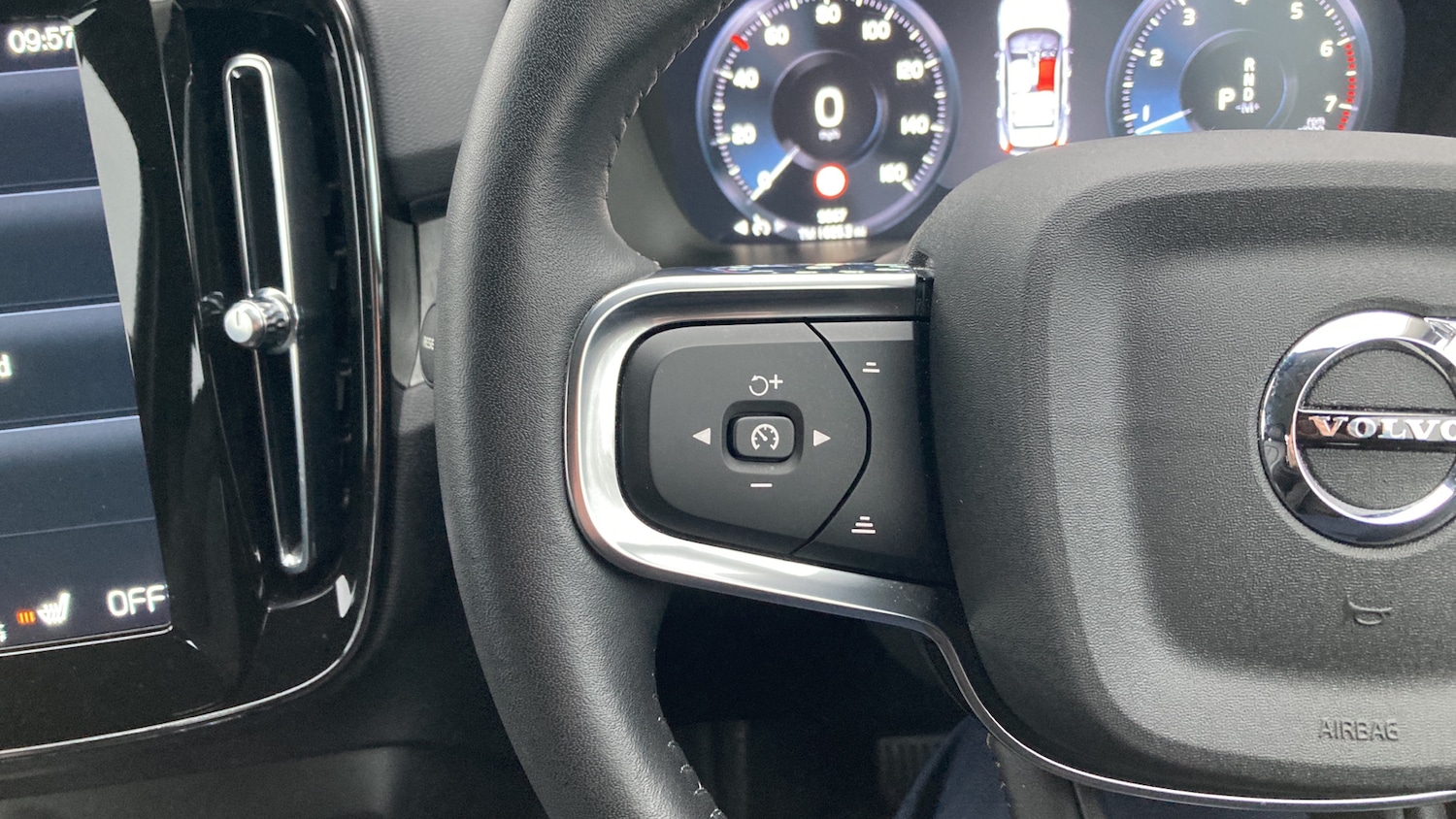 Used Volvo XC40 2020 for sale - 77732288: Photo 31