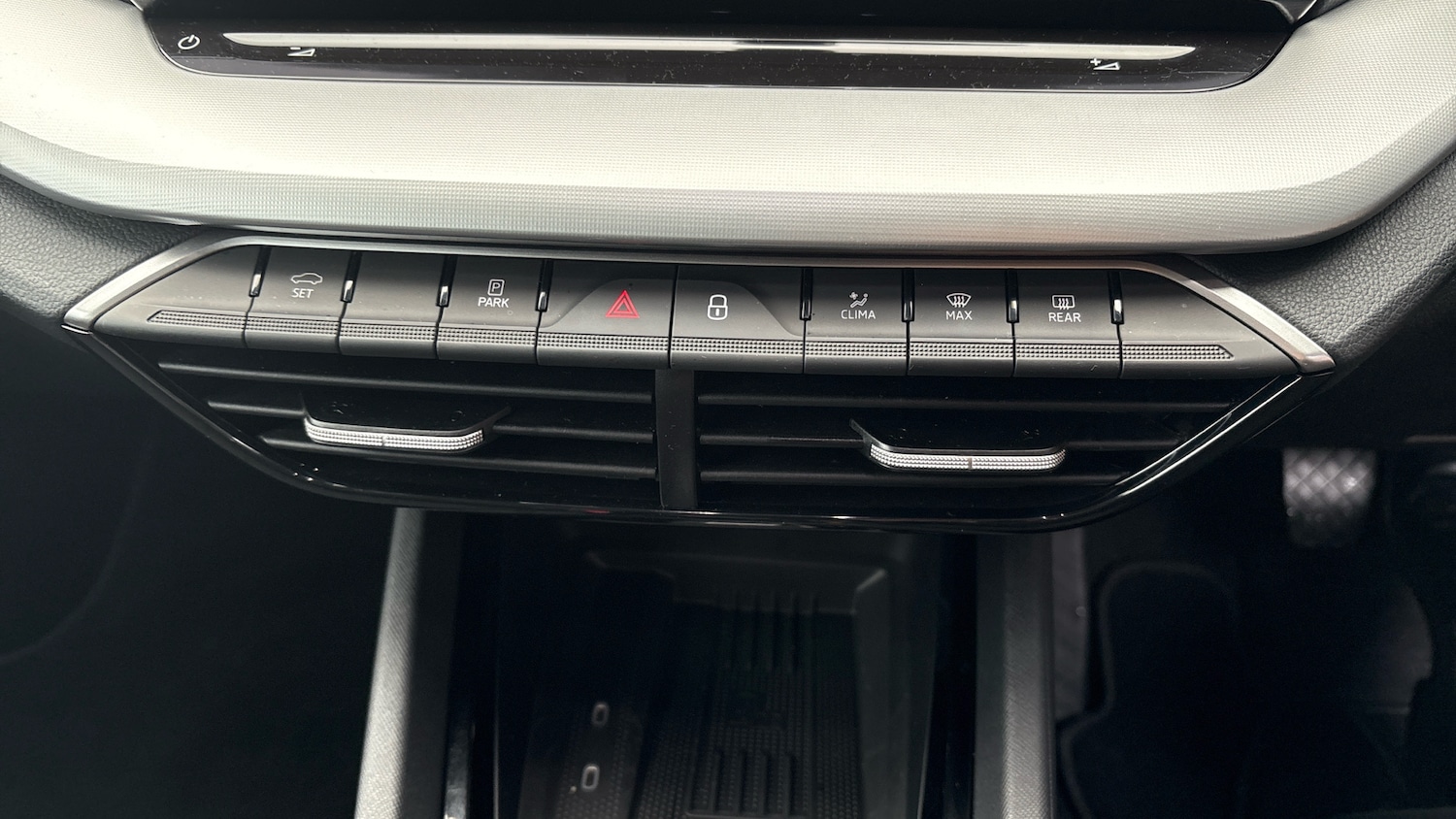 Used Skoda Octavia 2025 for sale - 77167902: Photo 13