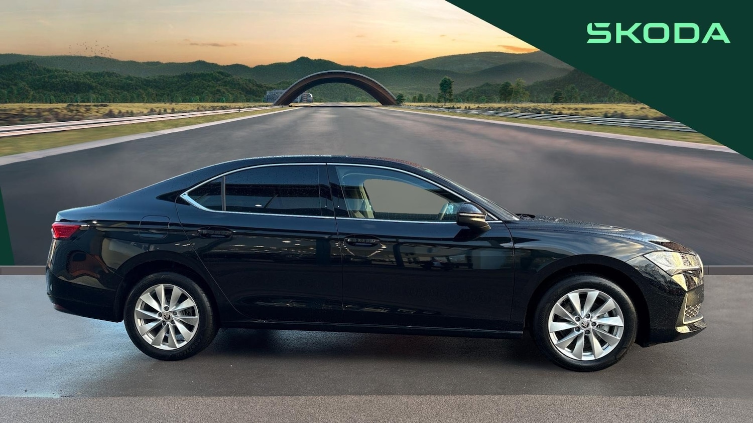 Used Skoda Superb 2024 for sale - 76882280: Photo 4